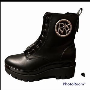 NEW DKNY black platform ankle boot